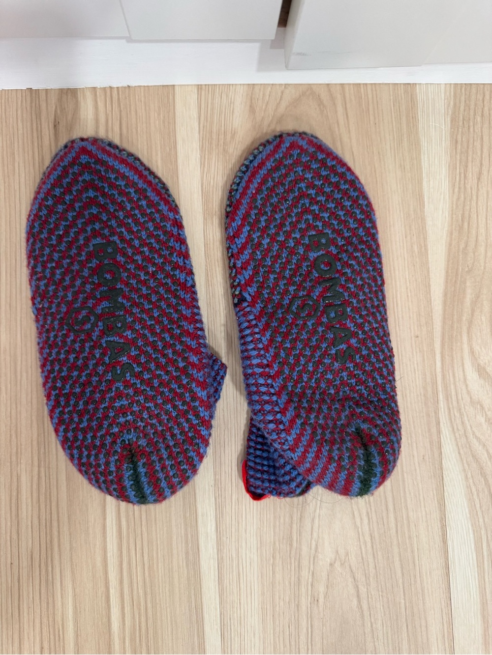 Bombas Red and Blue Knit No-Show Socks